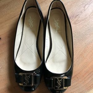 YSL FLATS Oh hold